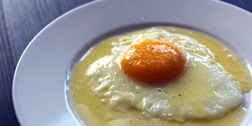 Spiegelei Englisch Sunny Side Up